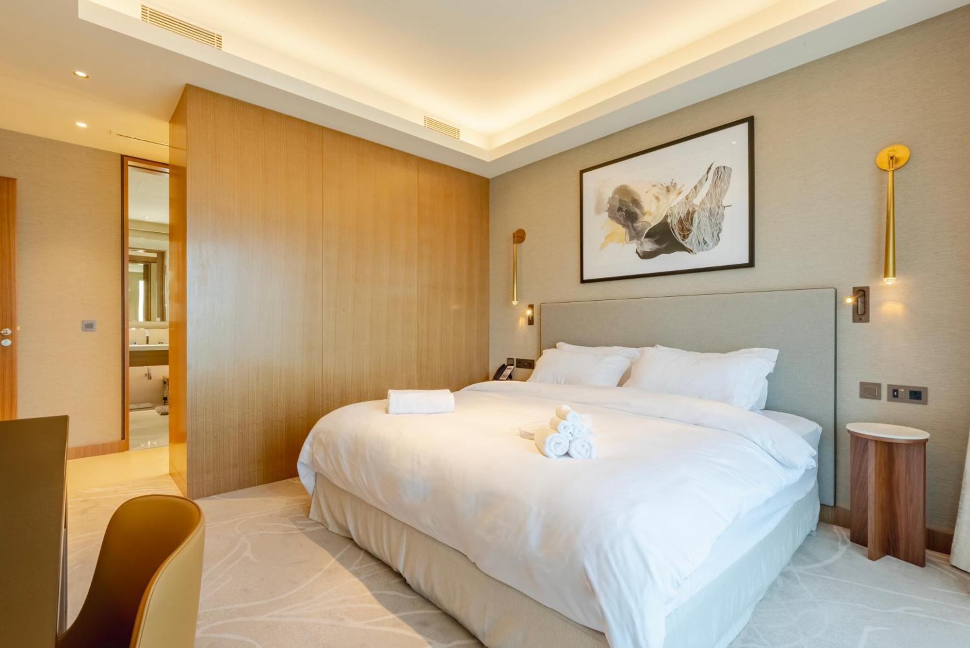 State Of The Art Luxury - The Address Residences Opera - Stunning Burj Khalifa & Fountain Views Apartment *